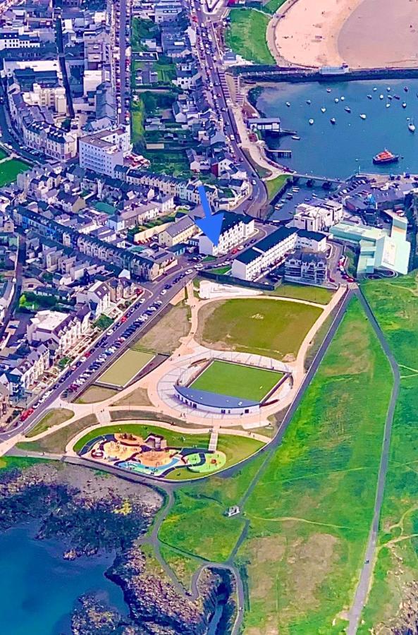 Number 14 Self Catering, Portrush, Northern Ireland * Portrush